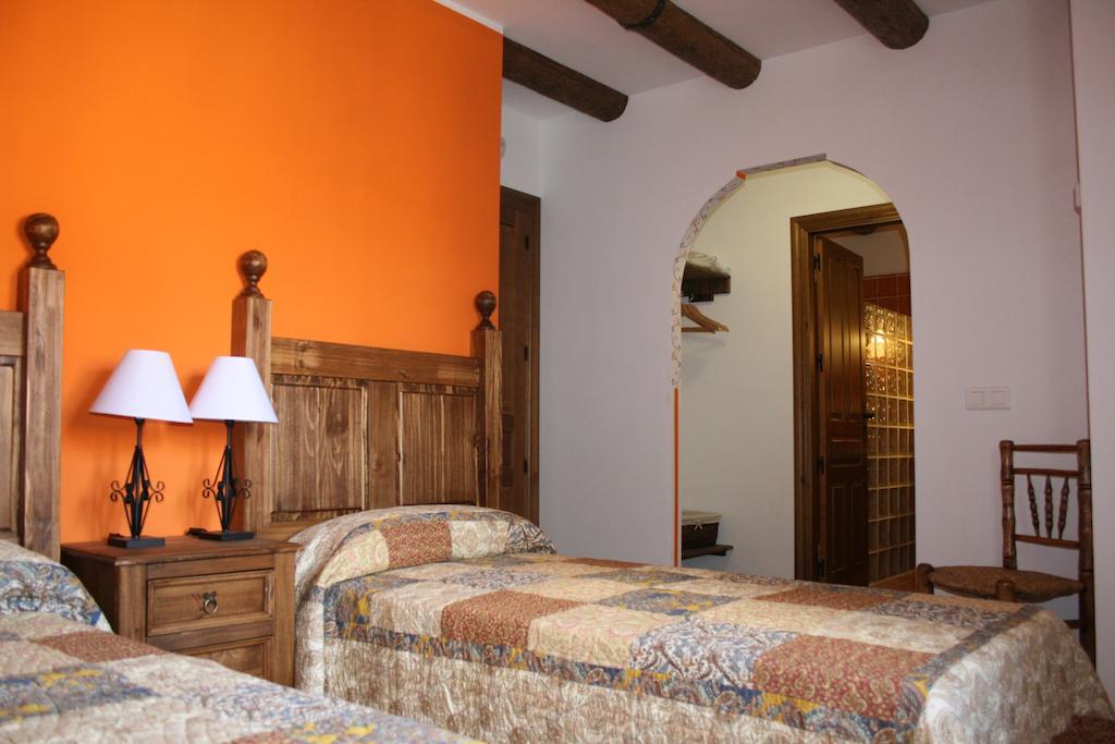 La Casa Del Azafran Villa Villanueva del Rebollar de la Sierra Værelse billede